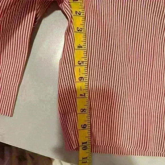 Harold’s Red and White Pinstripes Bermuda Shorts Front Hook and Zipper Size 12 - Picture 5 of 5